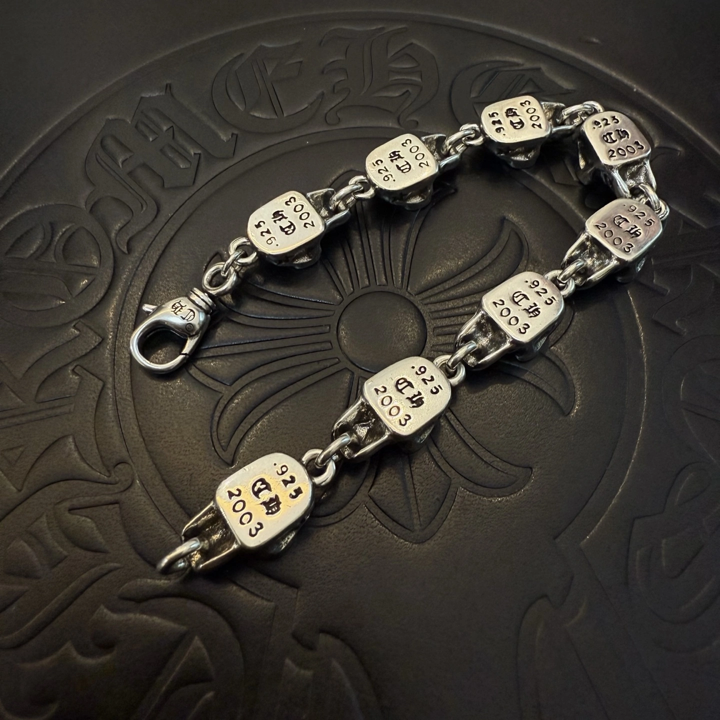 Flexible Chrome Hearts Bracelets 237335