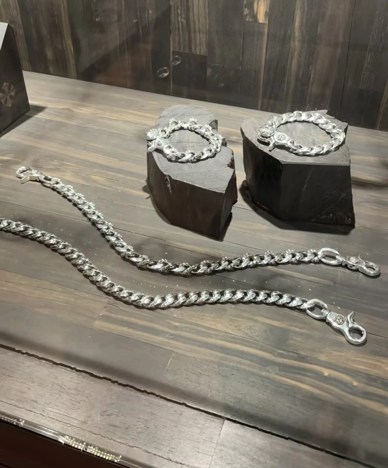 UrbanChic Chrome Hearts Bracelets 237284