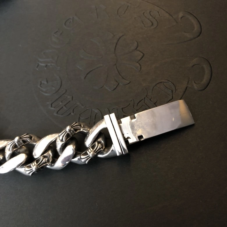 UrbanStyle Chrome Hearts Bracelets 237128
