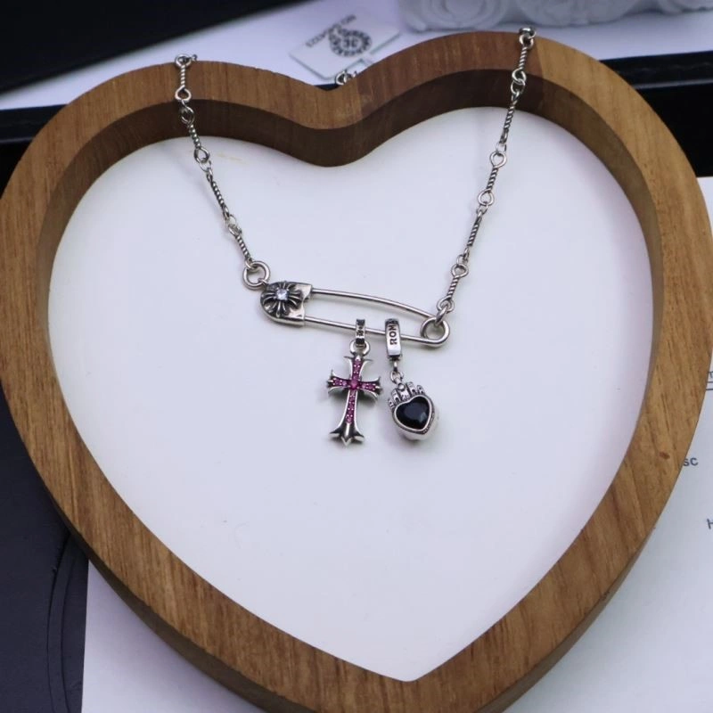 DailyWear Chrome Hearts Brooches 239677