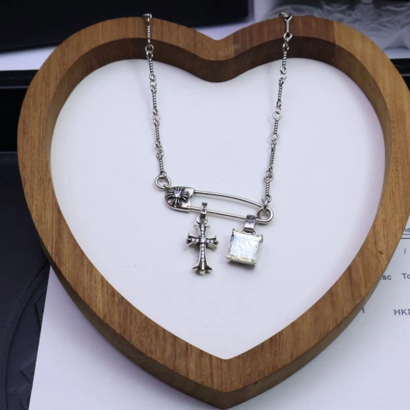 Chrome Hearts Brooches DailyWear 239666
