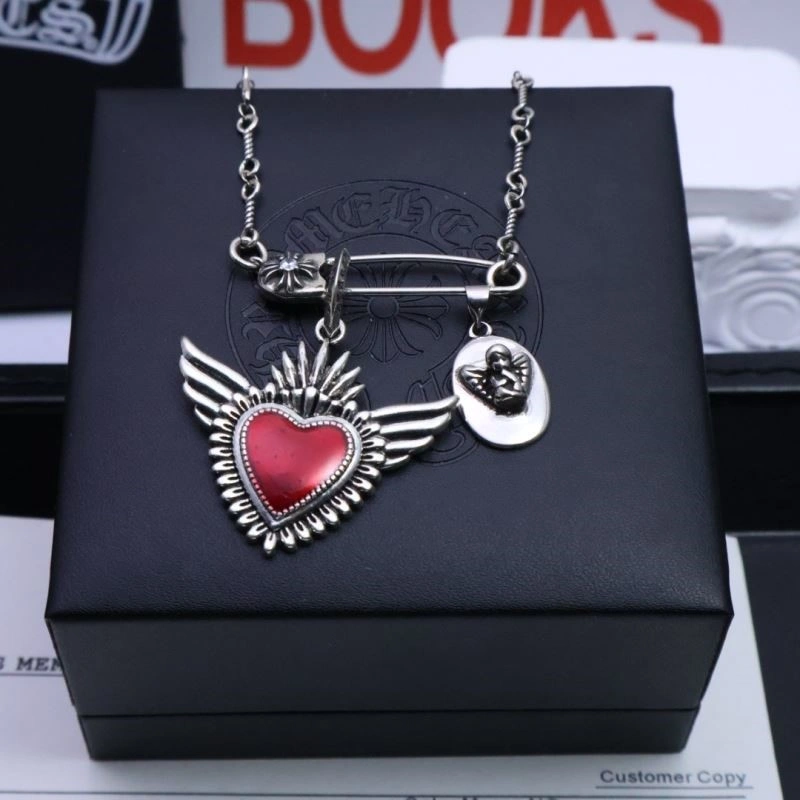Practical Chrome Hearts Brooches 239673