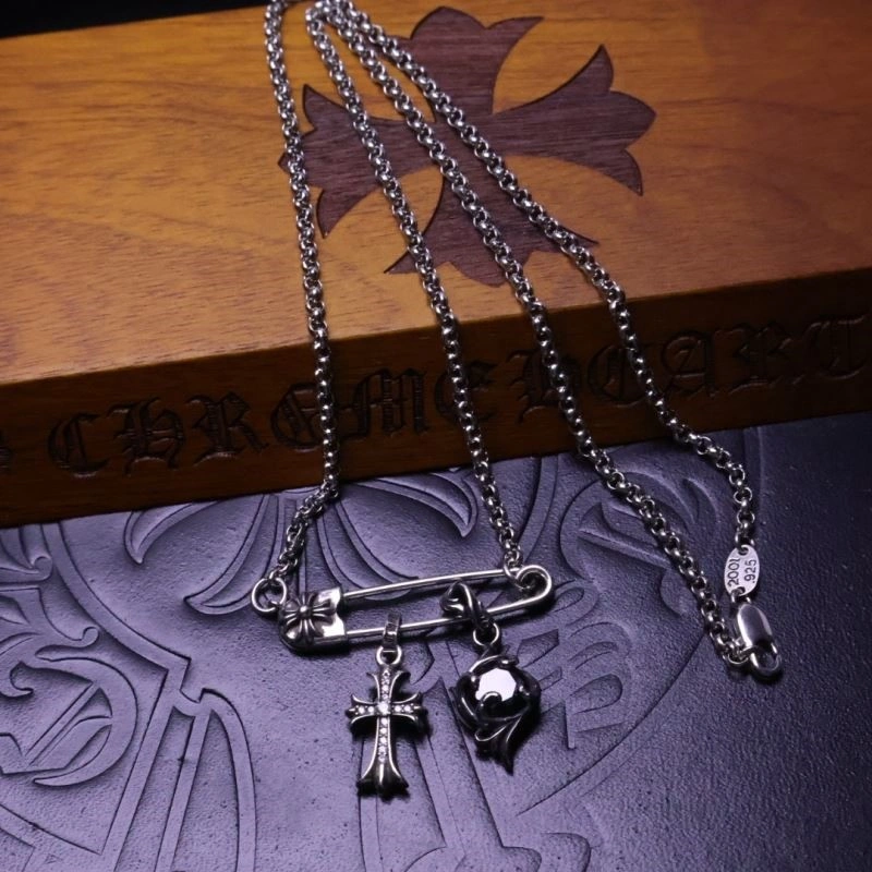 Durable Chrome Hearts Brooches 239657