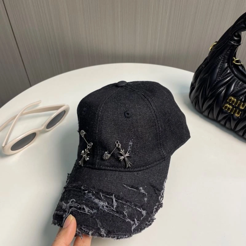 TravelReady Chrome Hearts Caps 259184