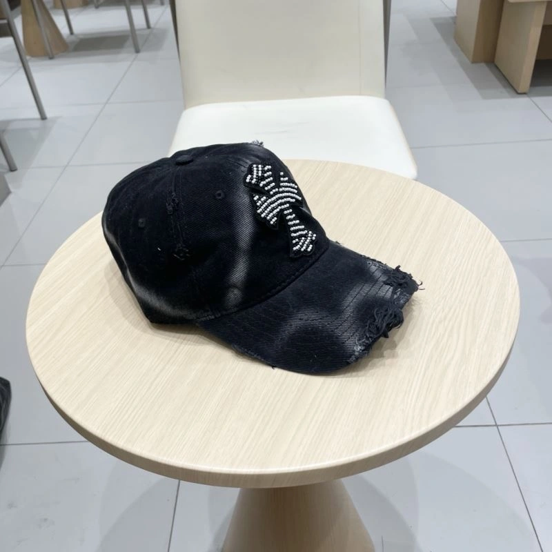 Resilient Chrome Hearts Caps 259100