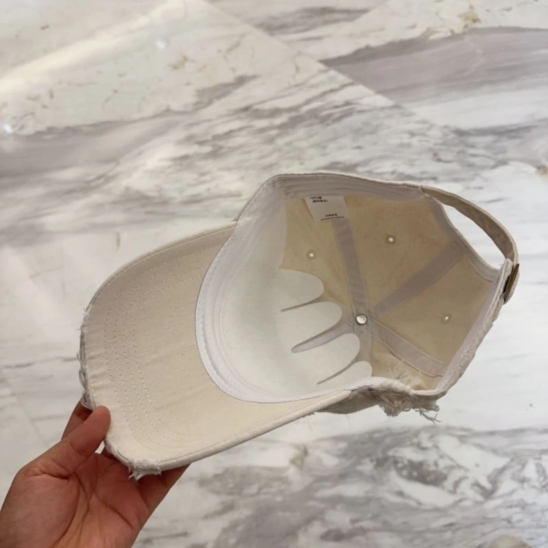 Compact Chrome Hearts Caps 259089