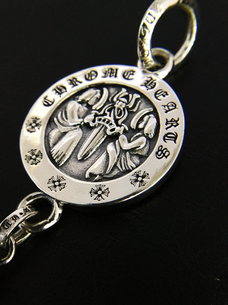 Chrome Hearts Earrings Comfortable 242491