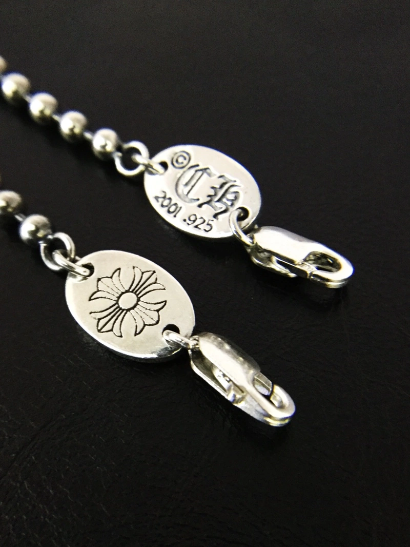 Chrome Hearts Earrings Comfortable 242491