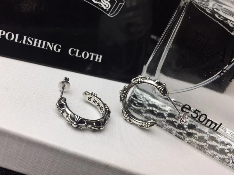 Fashionable Chrome Hearts Earrings 241909