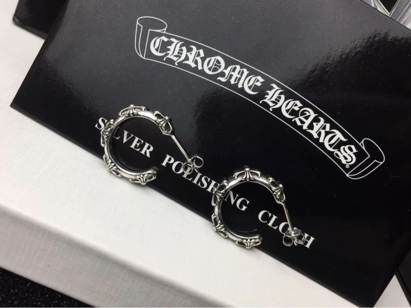 Fashionable Chrome Hearts Earrings 241909