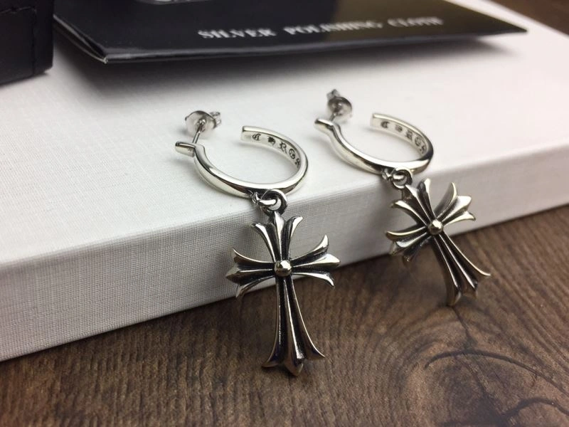 Chrome Hearts Earrings Bold 241301