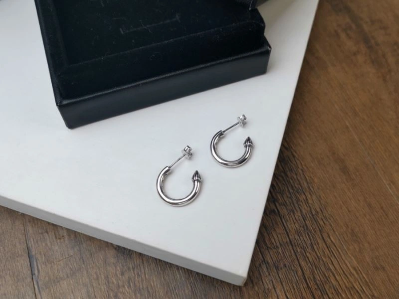 Contemporary Chrome Hearts Earrings 241289
