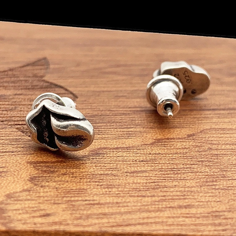 Lightweight Chrome Hearts Earrings 240728