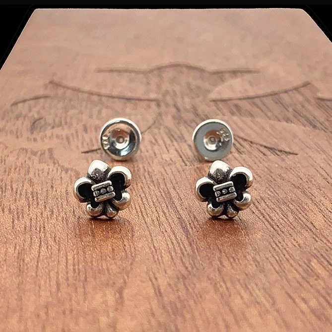 HighQuality Chrome Hearts Earrings 240251