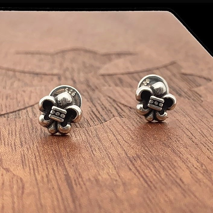 HighQuality Chrome Hearts Earrings 240251
