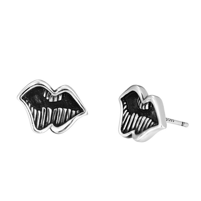 Chrome Hearts Earrings Flexible 240260