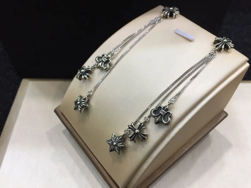 Lightweight Chrome Hearts Earrings 238059