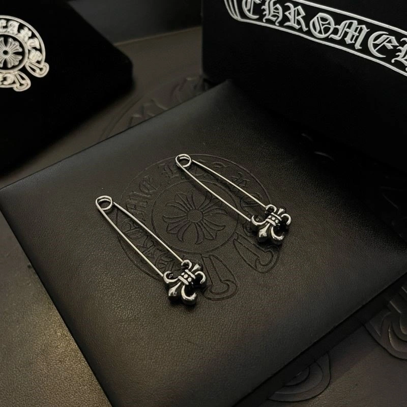 Thermal Chrome Hearts Earrings 238065