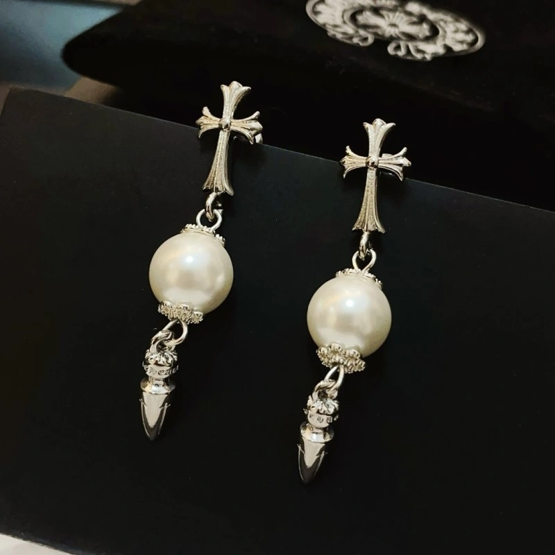 TechFriendly Chrome Hearts Earrings 238045