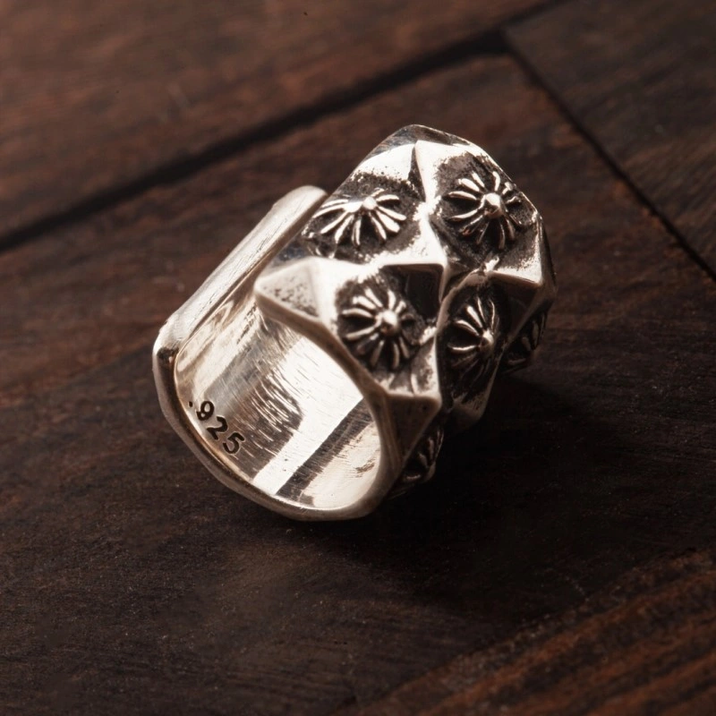 Chrome Hearts Earrings Sporty 237061