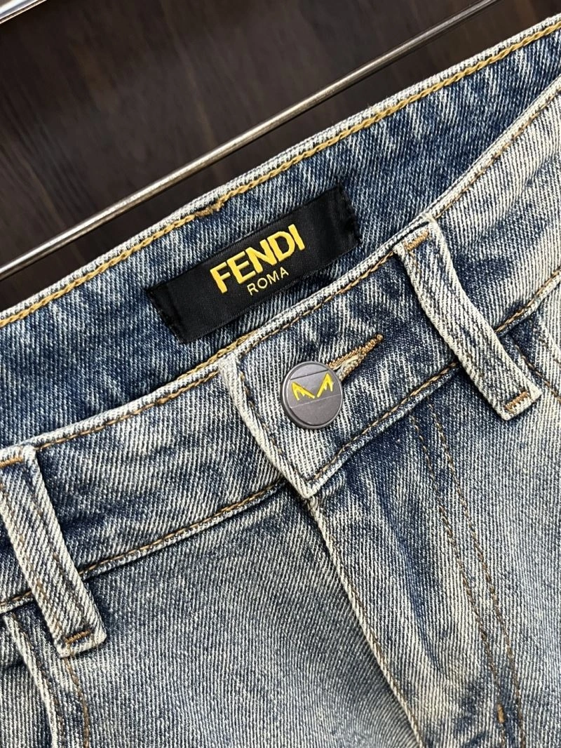 EyeCatching Chrome Hearts Jeans 118565