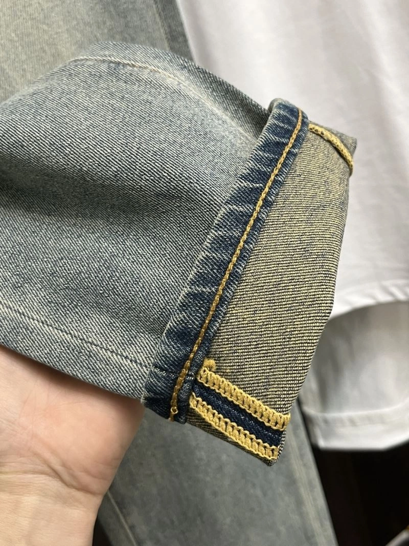 EyeCatching Chrome Hearts Jeans 118565
