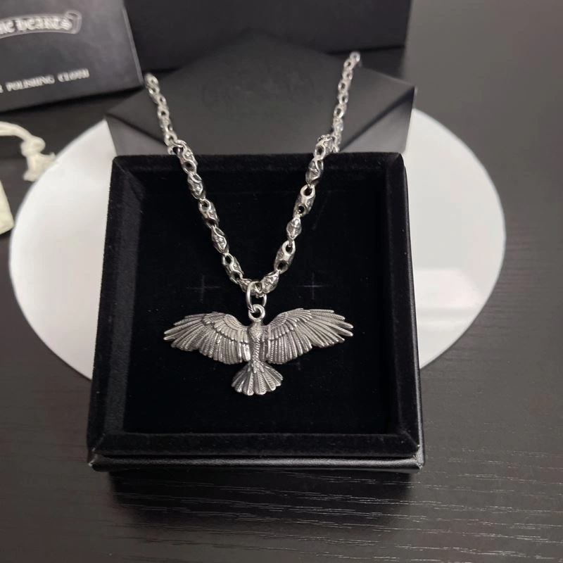 Sleek Chrome Hearts Necklaces 242263