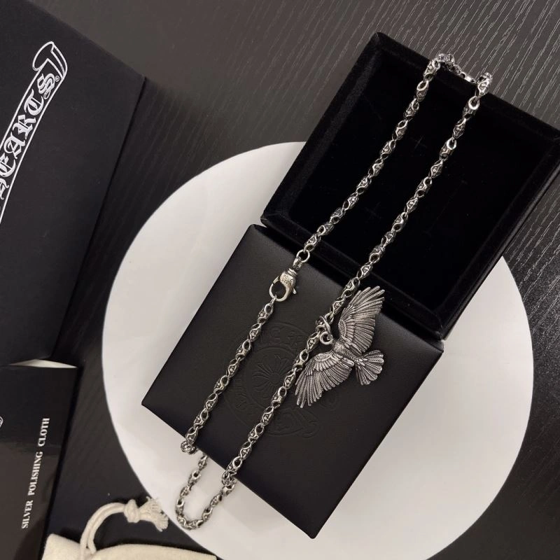 Sleek Chrome Hearts Necklaces 242263