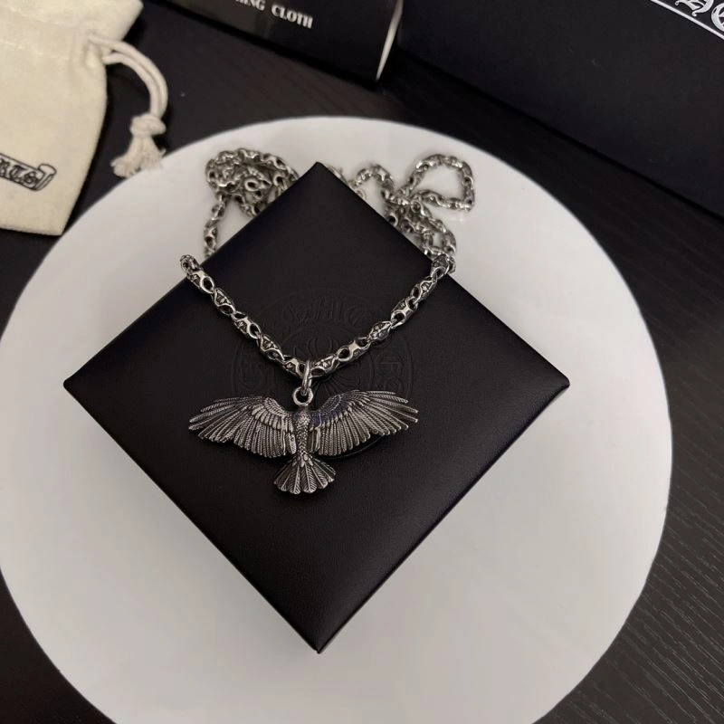 Sleek Chrome Hearts Necklaces 242263