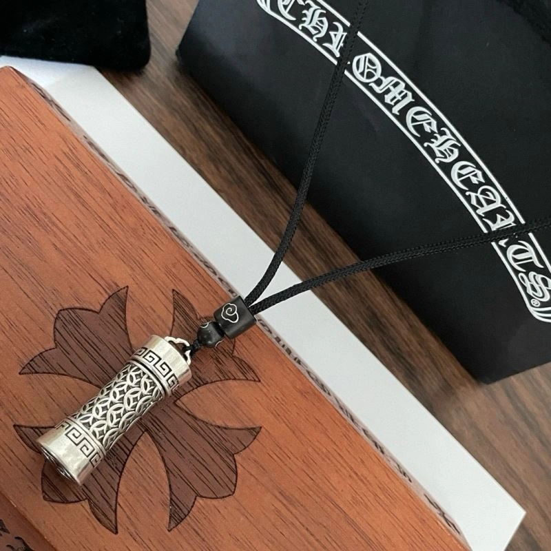 Youthful Chrome Hearts Necklaces 242247