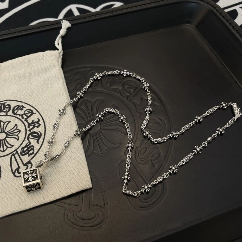 Compact Chrome Hearts Necklaces 242229