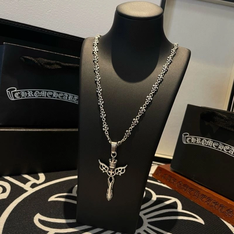 SoftTouch Chrome Hearts Necklaces 242217
