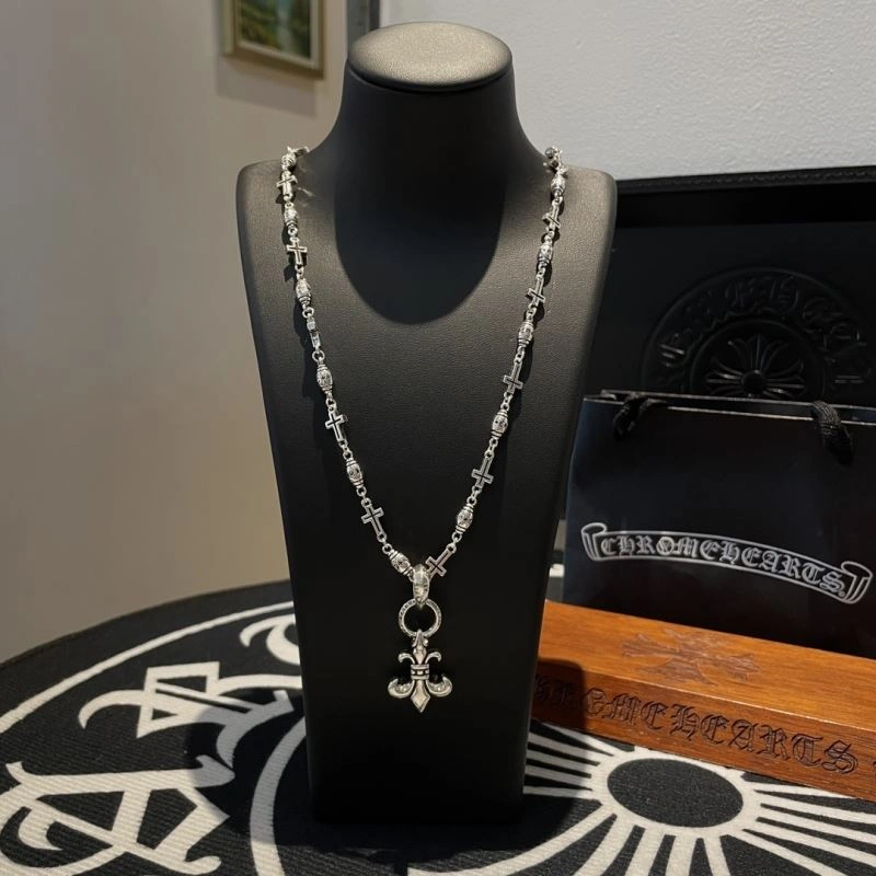 Lightweight Chrome Hearts Necklaces 242210