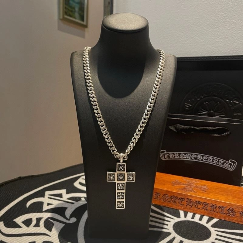 Soft Chrome Hearts Necklaces 242186