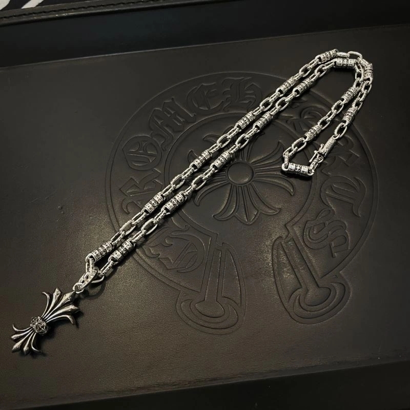 Sleek Chrome Hearts Necklaces 242147