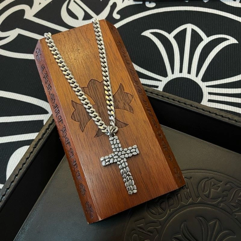 Comfortable Chrome Hearts Necklaces 242074