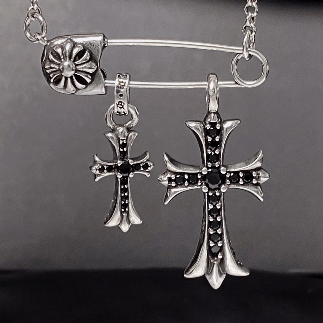GoAnywhere Chrome Hearts Necklaces 242071