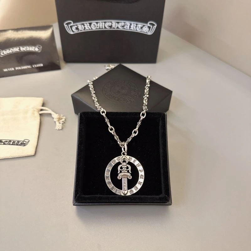 Fashionable Chrome Hearts Necklaces 242055