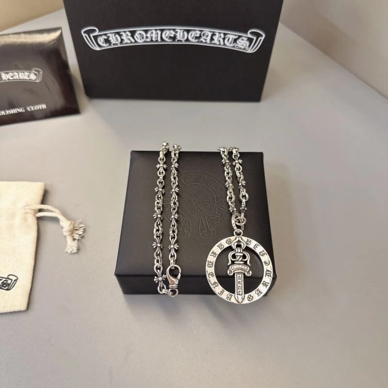 Fashionable Chrome Hearts Necklaces 242055