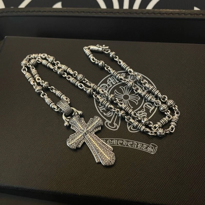 Contemporary Chrome Hearts Necklaces 242031