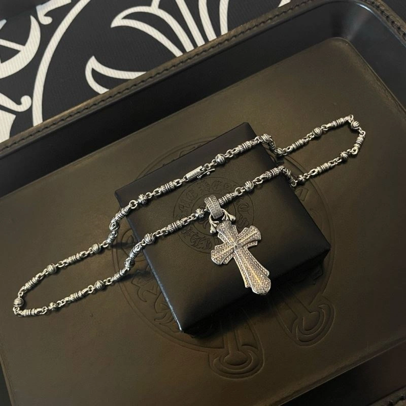 Contemporary Chrome Hearts Necklaces 242031
