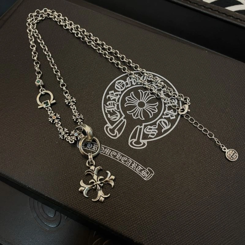Effortless Chrome Hearts Necklaces 242025