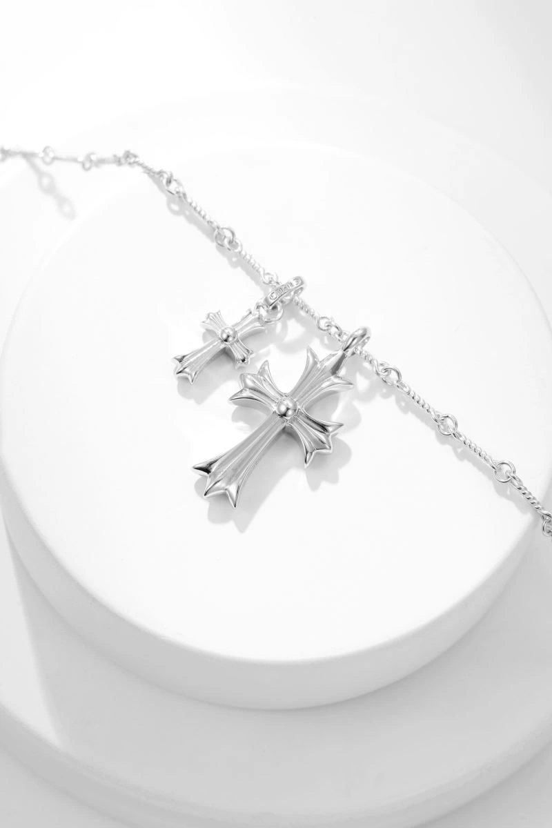 Effortless Chrome Hearts Necklaces 242003