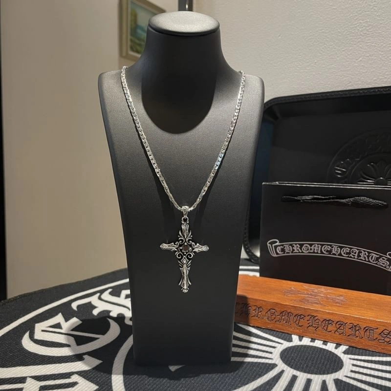 SoftTouch Chrome Hearts Necklaces 242765
