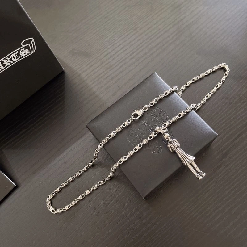 Comfortable Chrome Hearts Necklaces 242742