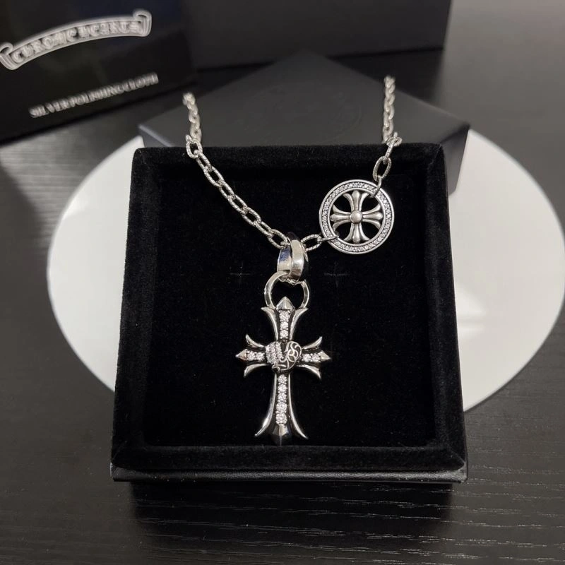 WaterResistant Chrome Hearts Necklaces 242746