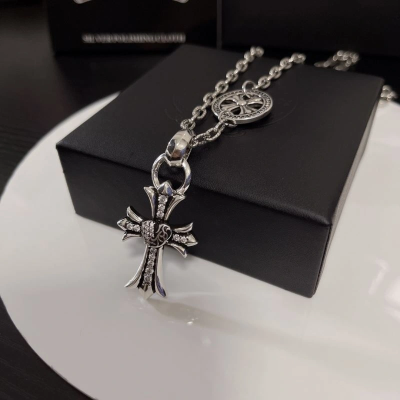 WaterResistant Chrome Hearts Necklaces 242746