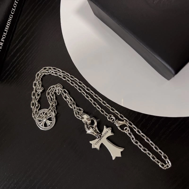 WaterResistant Chrome Hearts Necklaces 242746