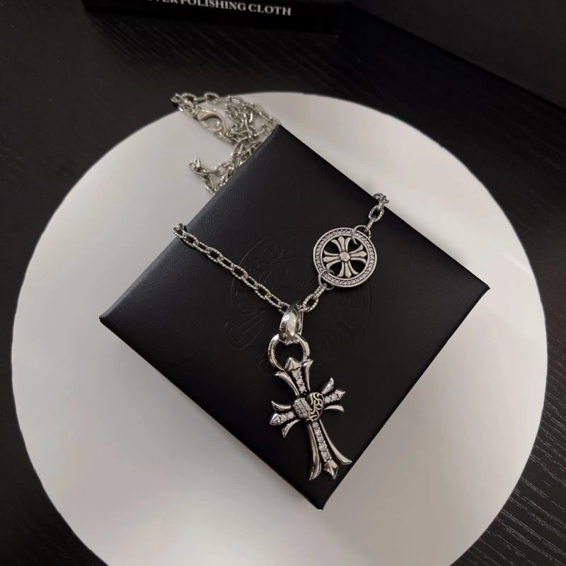 WaterResistant Chrome Hearts Necklaces 242746