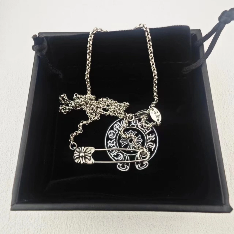 Sustainable Chrome Hearts Necklaces 242733